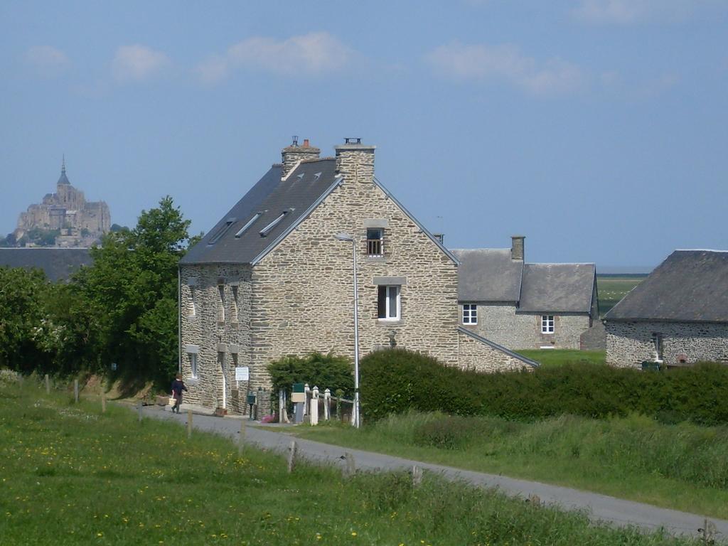 Chambres D'Hotes Au Saint Avit Huisnes-sur-Mer Exteriör bild